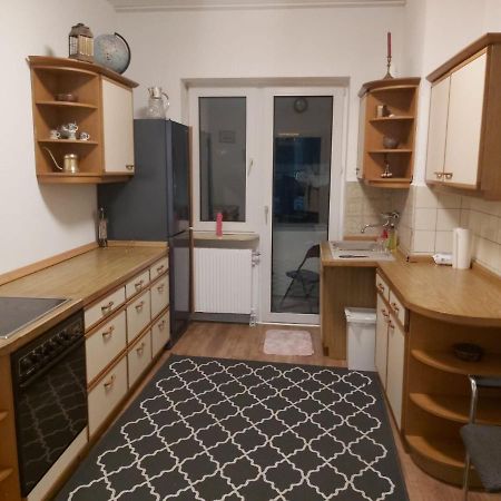 1 Zimmerwohnung Mit Kueche, Balkon Und Badezimmer In Duesseldorf Apartmen ภายนอก รูปภาพ