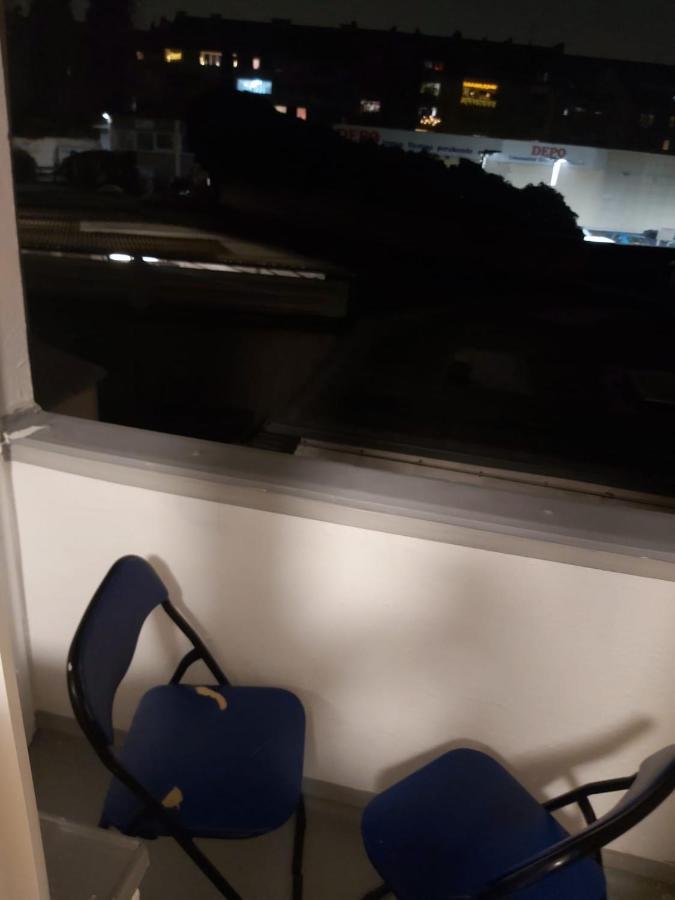1 Zimmerwohnung Mit Kueche, Balkon Und Badezimmer In Duesseldorf Apartmen ภายนอก รูปภาพ
